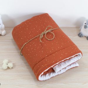 Couverture bébé personnalisée gaze de coton, minky, terracotta à pois doré