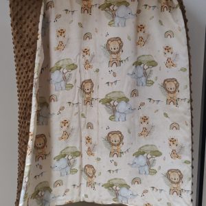 Couverture hiver 75*100 cm Tissu exclu jungle fond sable / Minky marron