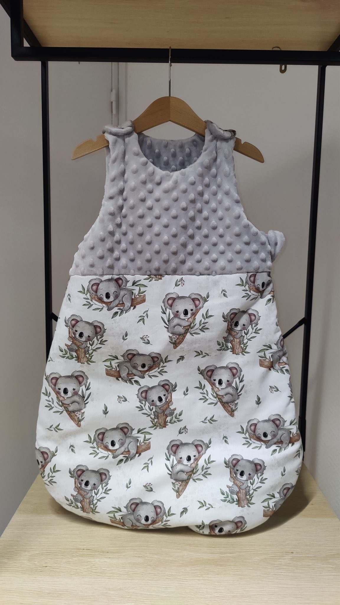 Gigoteuse mi-saison 0-6 mois Tissu exclusif koala / Minky gris clair