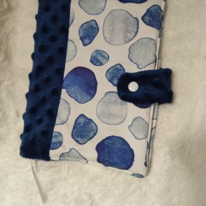 Protège carnet Tissu rond bleu / Minky bleu marine