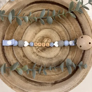 Attache tétine fleur de coton et coeur blanc