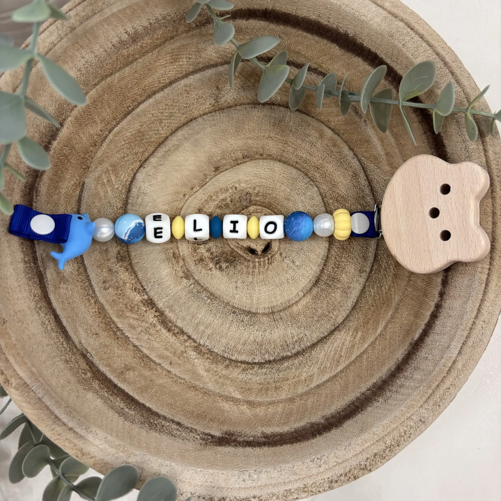 Attache tétine fantaisie baleine et blue lagon