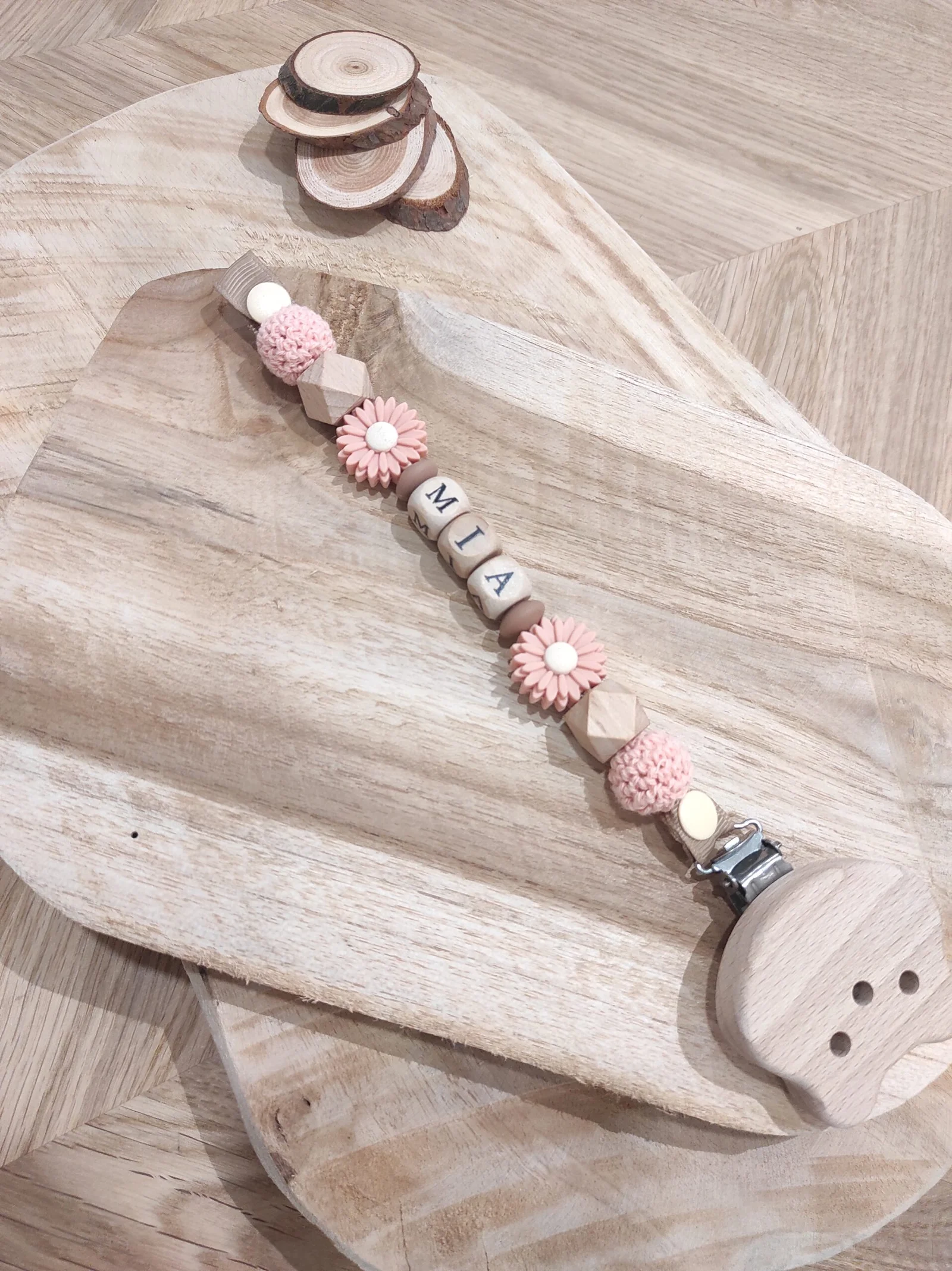 Attache tétine fantaisie marguerite pêche