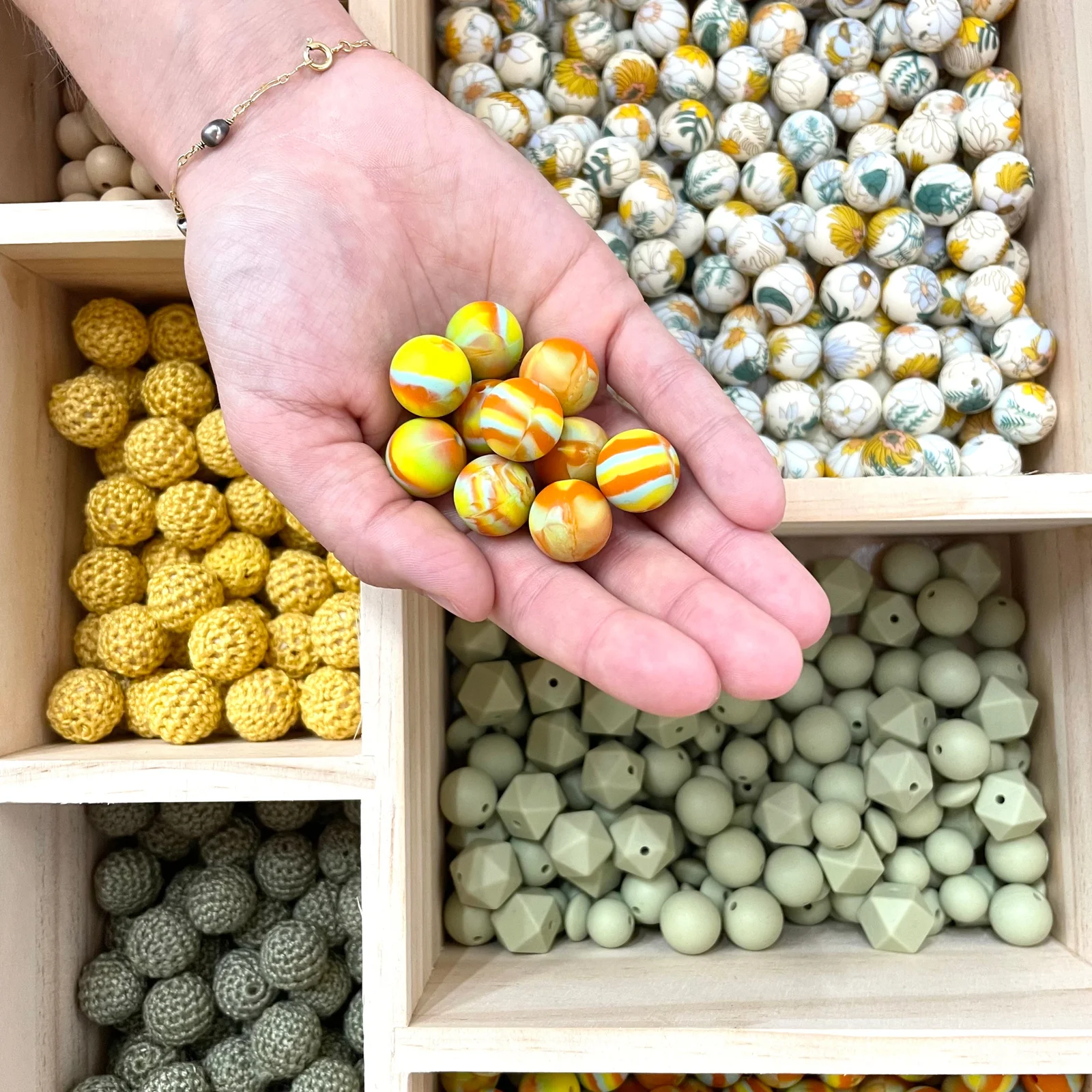 Perle nuance de jaune 12 mm