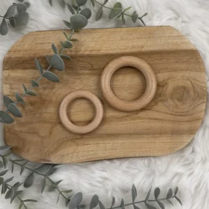 Anneau en bois de hêtre – existe en deux tailles