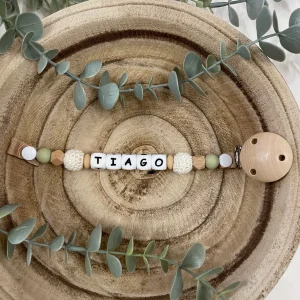 Attache tétine crème et vert sage