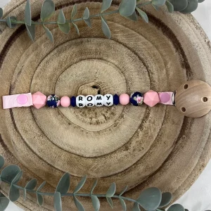 Attache tétine pivoine bleu et rose quartz