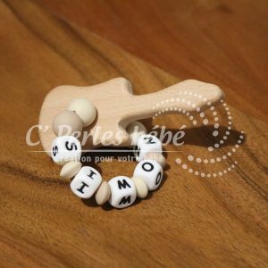 Hochet bois guitare beige