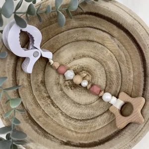 Jouet à suspendre étoile en bois