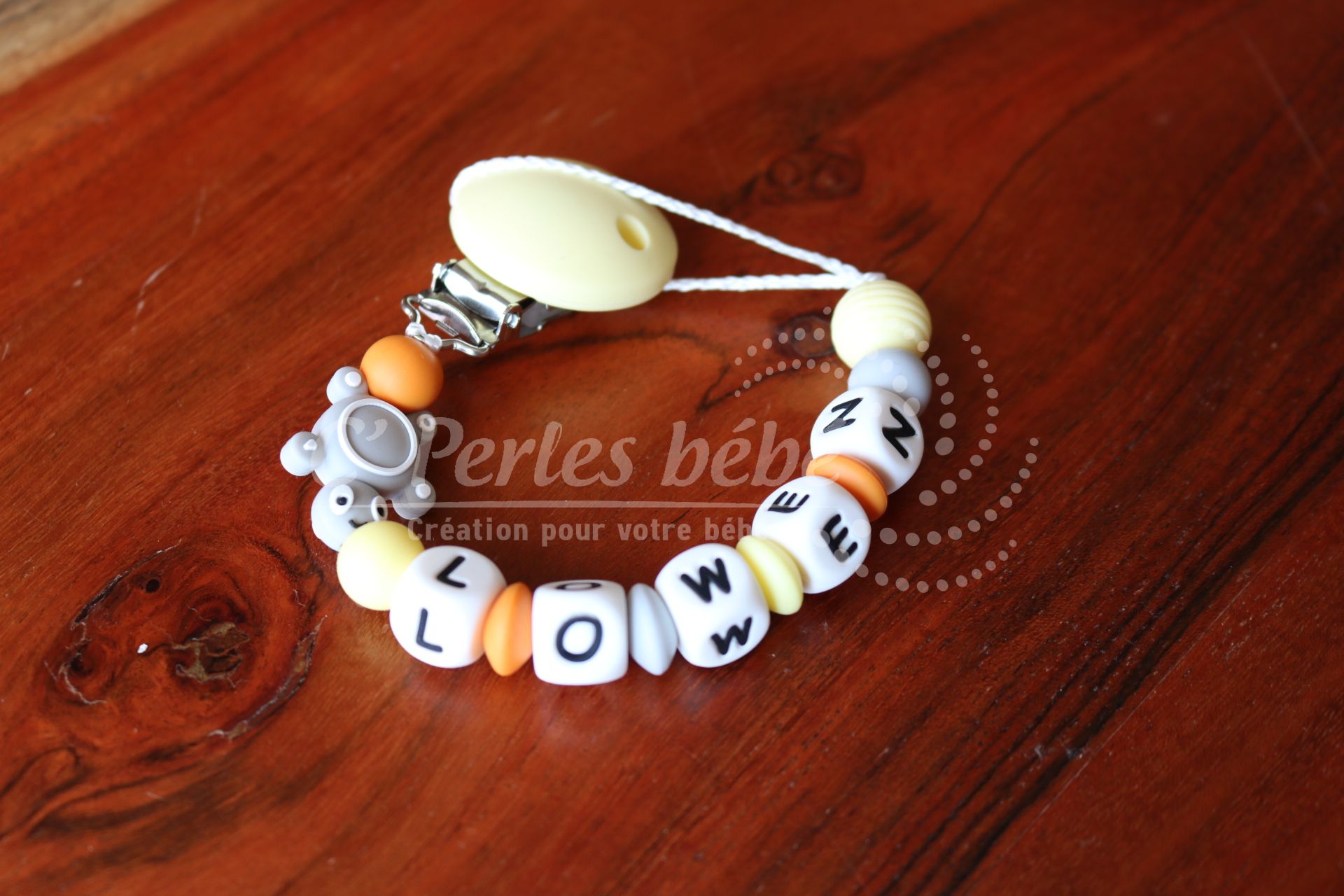 Attache tétine tortue jaune – Image 2