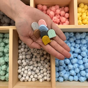 Perle arc-en-ciel unicolore – existe en plusieurs couleurs