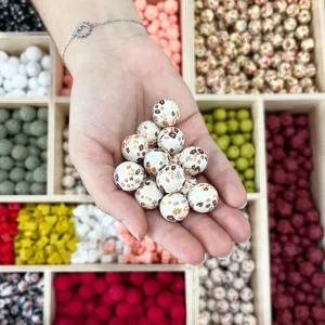 Lot de 10 perles fleurette – existe en plusieurs formes