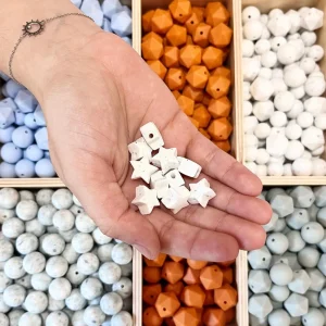 Perle étoile – existe en plusieurs couleurs