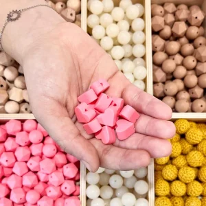 Perle cœur – existe en plusieurs couleurs