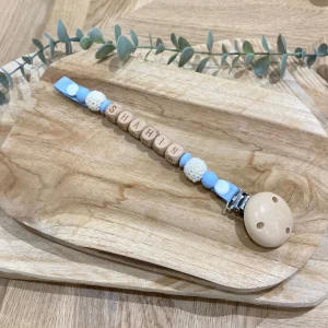 Attache tétine bleu ciel