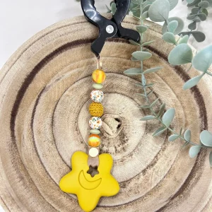 Jouet à suspendre étoile jaune moutarde