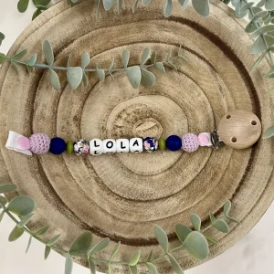 Attache tétine pivoine bleue et lilas