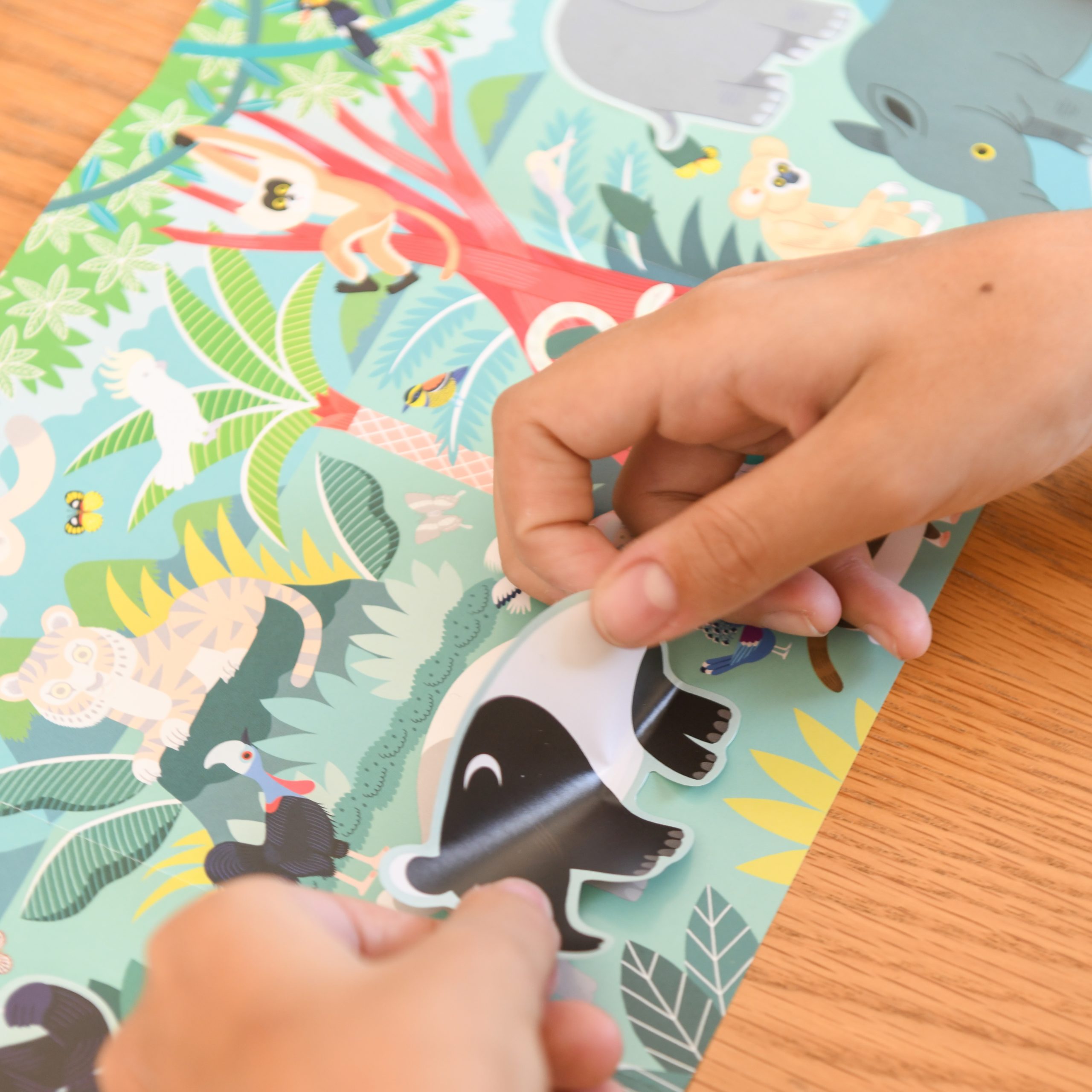 3 posters + 90 stickers ANIMAUX SAUVAGES (4 +) – Image 4