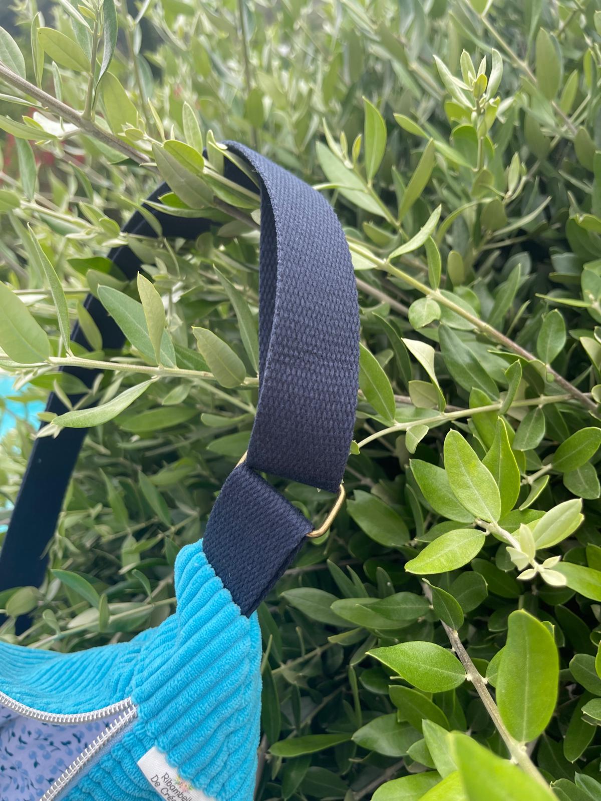 Banane velours Bleu – Baroudeuse Pop – Image 4