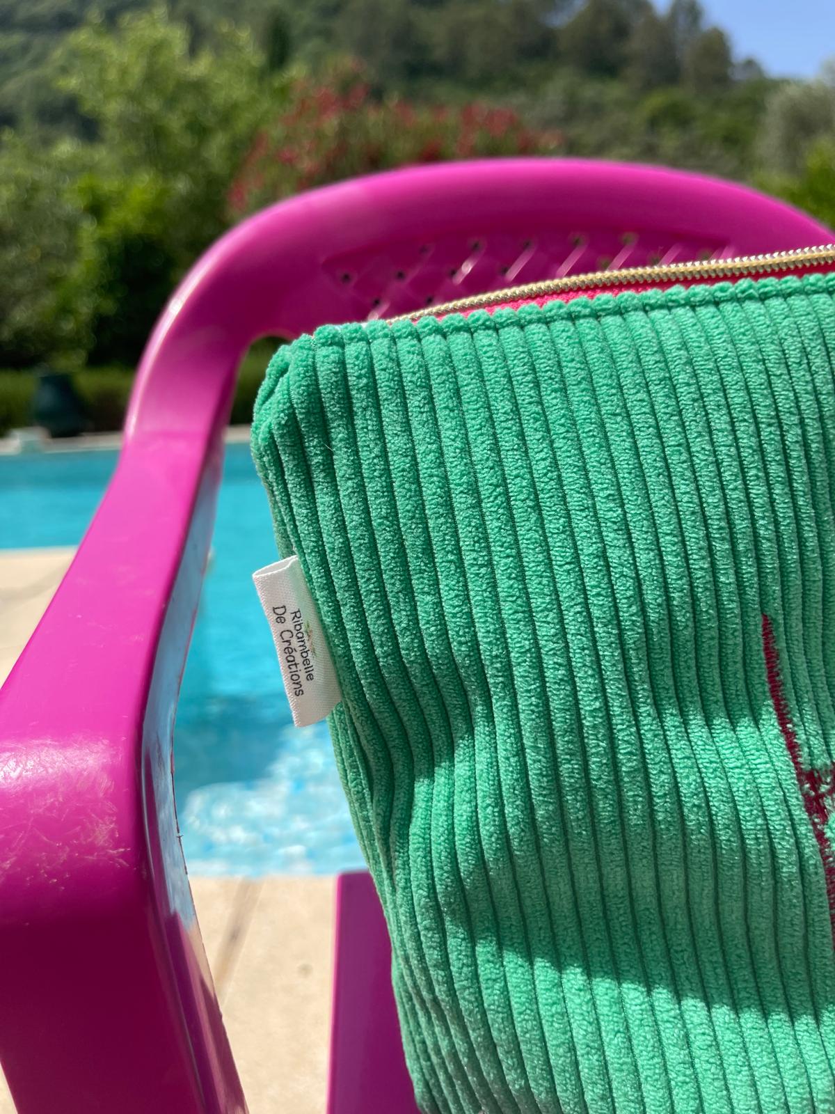 Trousse Imperméable Vert – POP – Image 4