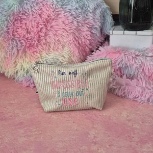 Trousse Valentine Velours « Ose » – Taille S